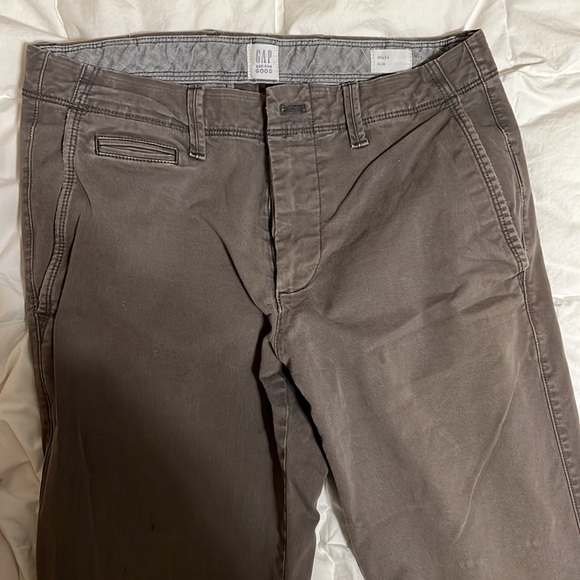 Gap 30x34 Slim Mens khakis pants. Gray/brown (banana republic) - Picture 2 of 4
